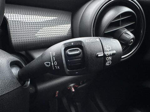 Mini Hatch COOPER SPORT 29