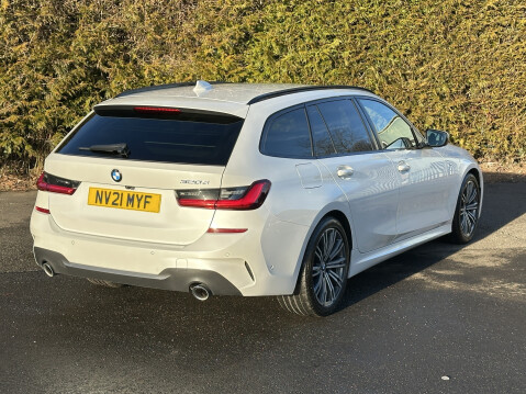BMW 3 Series 320D M SPORT 5