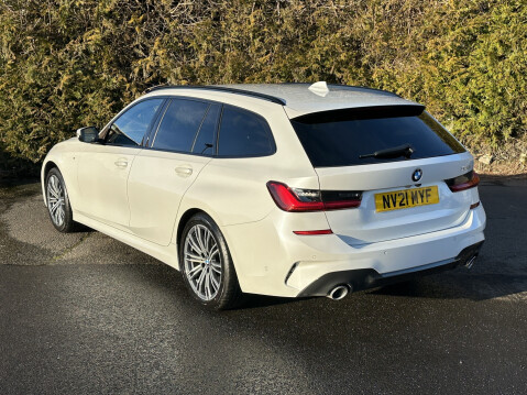 BMW 3 Series 320D M SPORT 8