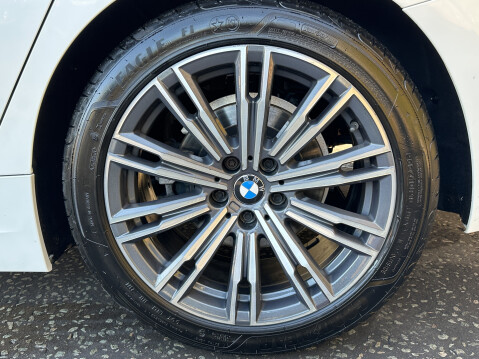 BMW 3 Series 320D M SPORT 18