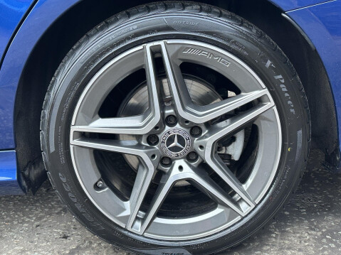 Mercedes-Benz C Class C 220 D AMG LINE PREMIUM 17