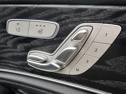 Mercedes-Benz E Class E 400 D 4MATIC AMG LINE 28