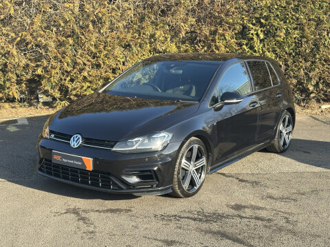 Volkswagen Golf R TSI 4MOTION DSG 11