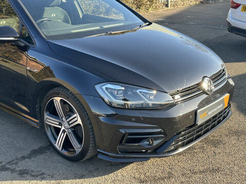 Volkswagen Golf R TSI 4MOTION DSG 15