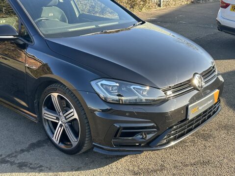 Volkswagen Golf R TSI 4MOTION DSG 15