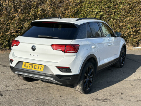Volkswagen T-Roc BLACK EDITION TSI 5
