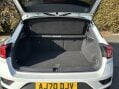 Volkswagen T-Roc BLACK EDITION TSI 21