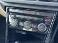 Volkswagen T-Roc BLACK EDITION TSI 32