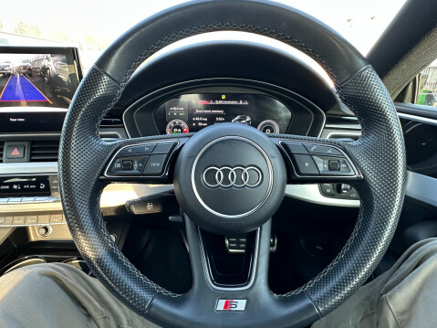 Audi A5 TDI S LINE MHEV 26