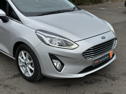 Ford Fiesta ZETEC 15