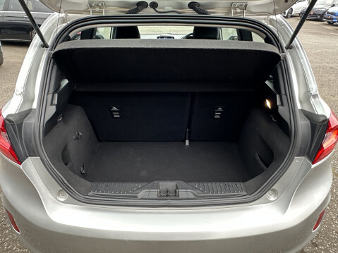 Ford Fiesta ZETEC 21