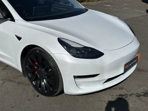 Tesla Model 3 PERFORMANCE AWD 15