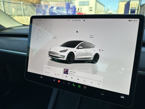 Tesla Model 3 PERFORMANCE AWD 25
