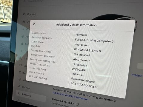 Tesla Model 3 PERFORMANCE AWD 27