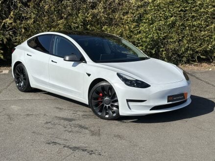 Tesla Model 3 PERFORMANCE AWD