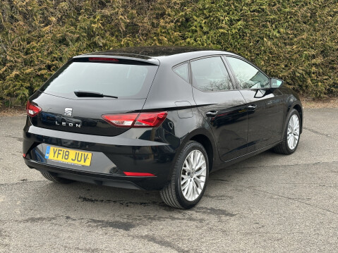 SEAT Leon TSI SE DYNAMIC TECHNOLOGY 5