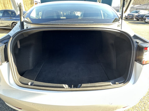 Tesla Model 3 PERFORMANCE 20