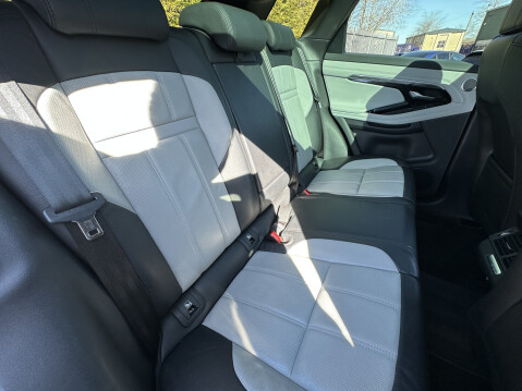 Land Rover Range Rover Evoque FIRST EDITION MHEV 24