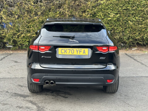 Jaguar F-Pace CHEQUERED FLAG AWD 7