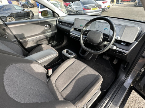 Hyundai IONIQ 5 SE CONNECT 3