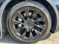 Tesla Model Y LONG RANGE 16