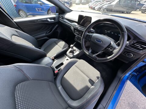 Ford Focus ST-LINE X TDCI 3