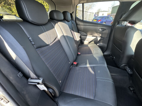 Nissan LEAF N-CONNECTA 21