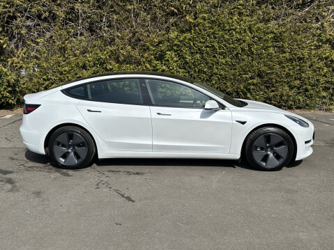 Tesla Model 3 LONG RANGE AWD 4