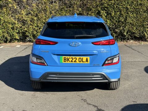 Hyundai KONA PREMIUM 7