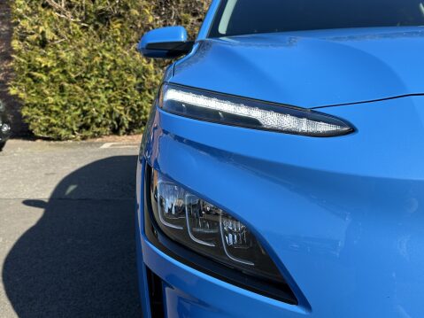 Hyundai KONA PREMIUM 14