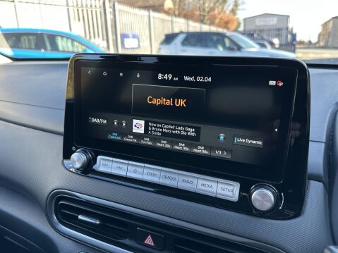 Hyundai KONA PREMIUM 33