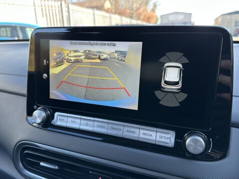 Hyundai KONA PREMIUM 35