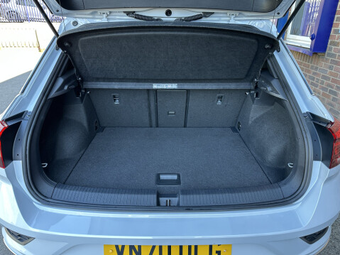 Volkswagen T-Roc R-LINE TSI EVO DSG 21