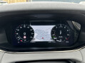 Land Rover Range Rover Evoque R-DYNAMIC SE 26