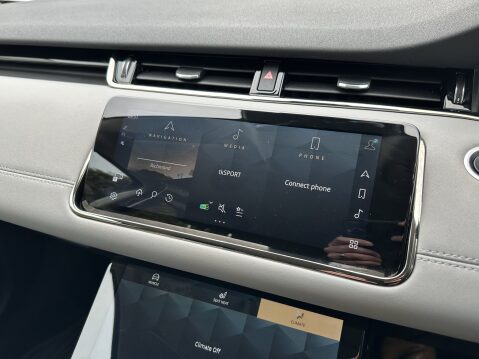 Land Rover Range Rover Evoque R-DYNAMIC SE 32