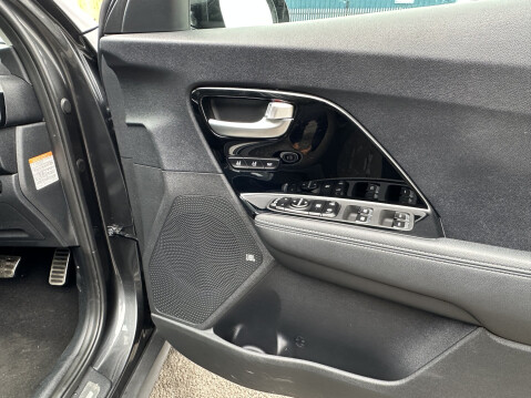Kia Niro 4 PLUS 25