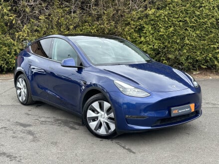 Tesla Model Y LONG RANGE