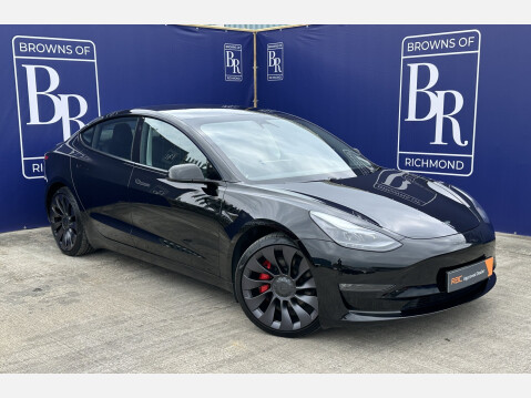 Tesla Model 3 PERFORMANCE AWD 1