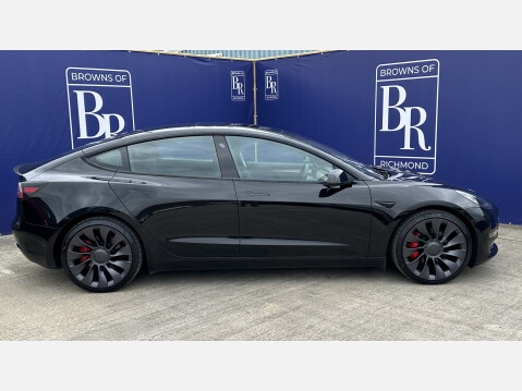 Tesla Model 3 PERFORMANCE AWD 4