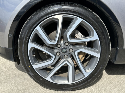 Land Rover Discovery SD6 HSE LUXURY 19