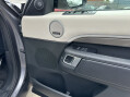 Land Rover Discovery SD6 HSE LUXURY 33