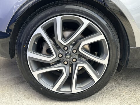 Land Rover Discovery SD6 HSE LUXURY 17