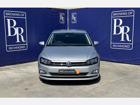 Volkswagen Polo MATCH TSI DSG 13