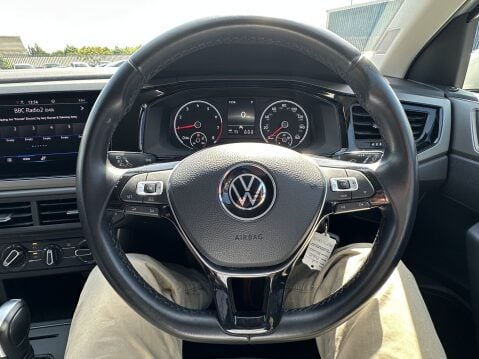 Volkswagen Polo MATCH TSI DSG 26