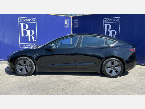 Tesla Model 3 LONG RANGE AWD 10