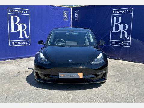 Tesla Model 3 LONG RANGE AWD 13