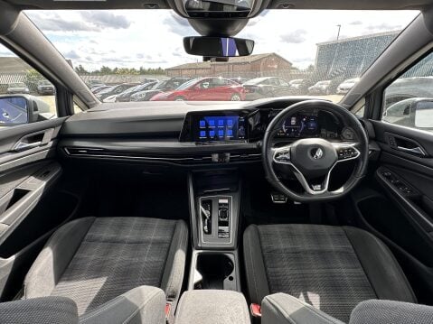 Volkswagen Golf GTD TDI DSG 22