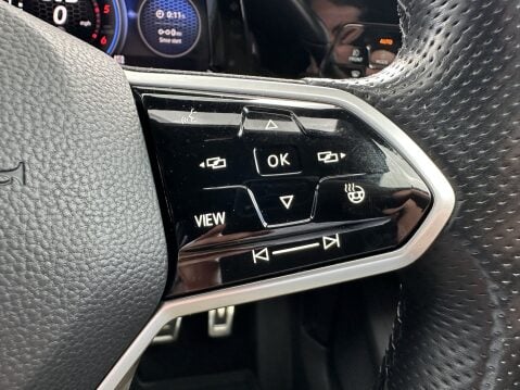 Volkswagen Golf GTD TDI DSG 27