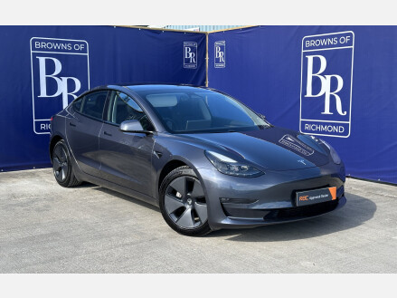 Tesla Model 3 LONG RANGE AWD