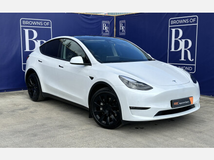 Tesla Model Y LONG RANGE